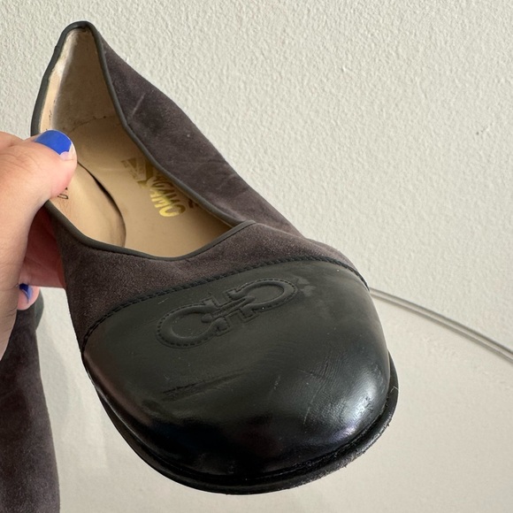 Salvatore Ferragamo Brown and Black Leather - Picture 4 of 9